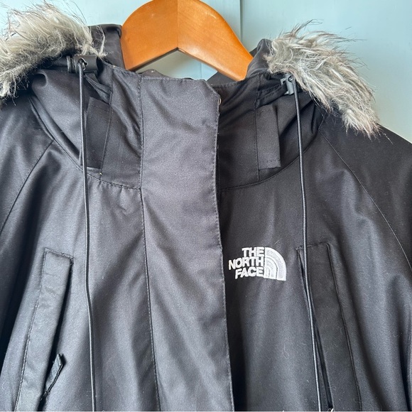The North Face HyVent 800 Down Puffer Winter Bomber Jacket Faux Fur Hood Sz XS - Picture 4 of 9